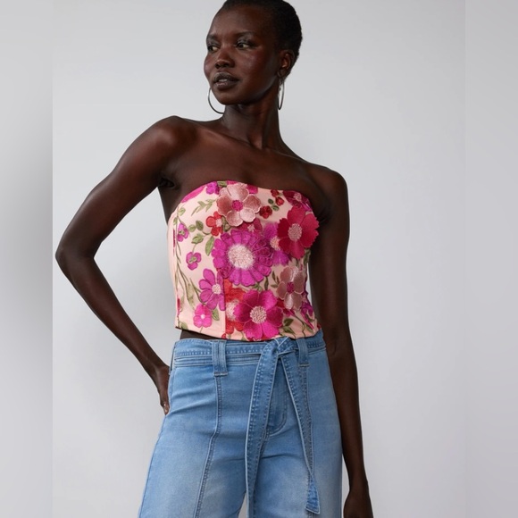 Tops - NWT New York & Company Floral Pink Strapless Corset